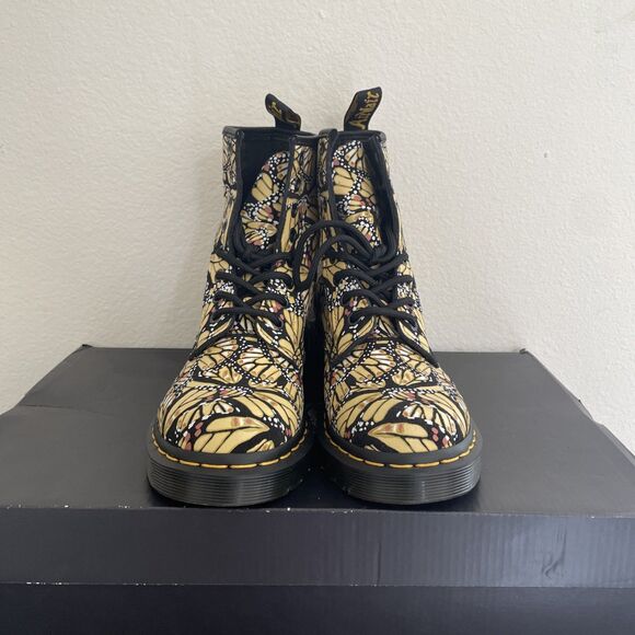 Doc Dr. Martens 1460 Butterfly Print Suede Lace Up Boots Ladies Size US 5 NWOB - Picture 5 of 5